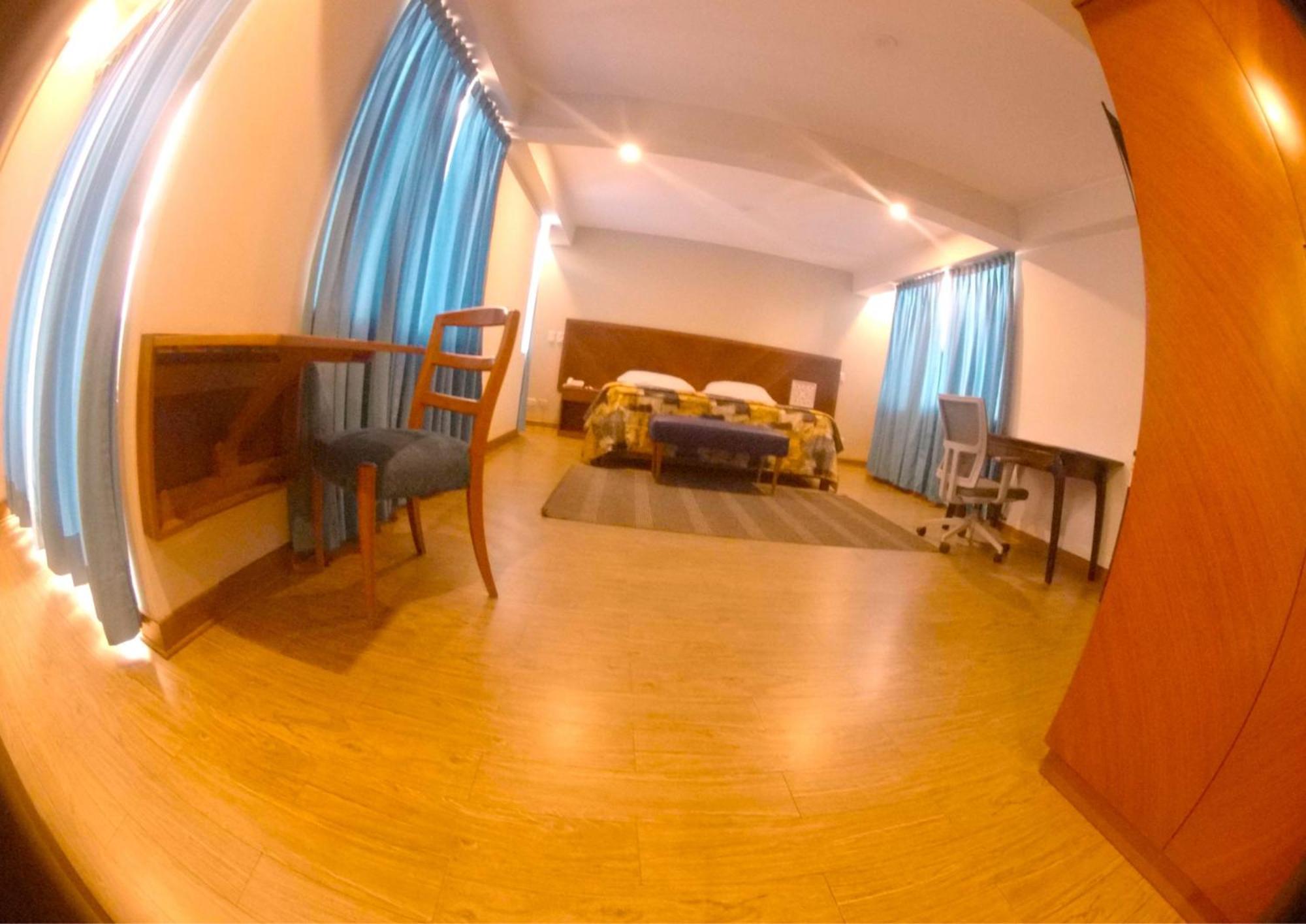 Hotel Esencia Suites ليما المظهر الخارجي الصورة